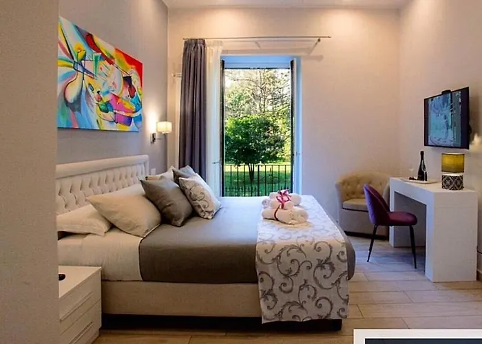 Bed and Breakfast Royal Gardens Caserta